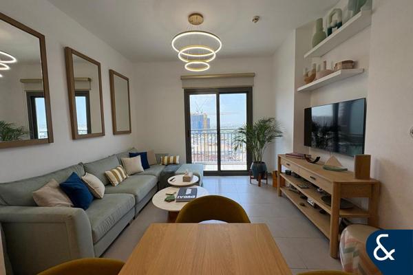 Upgraded Kitchen | Vacant | Sunset Views